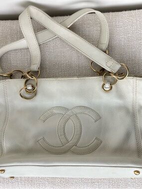 CHANEL GST Off White Leather Quilted Logo Tote with Gold Rings